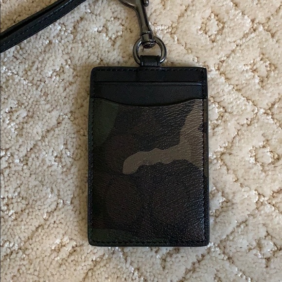 Coach Keychain/wallet - Picture 3 of 4
